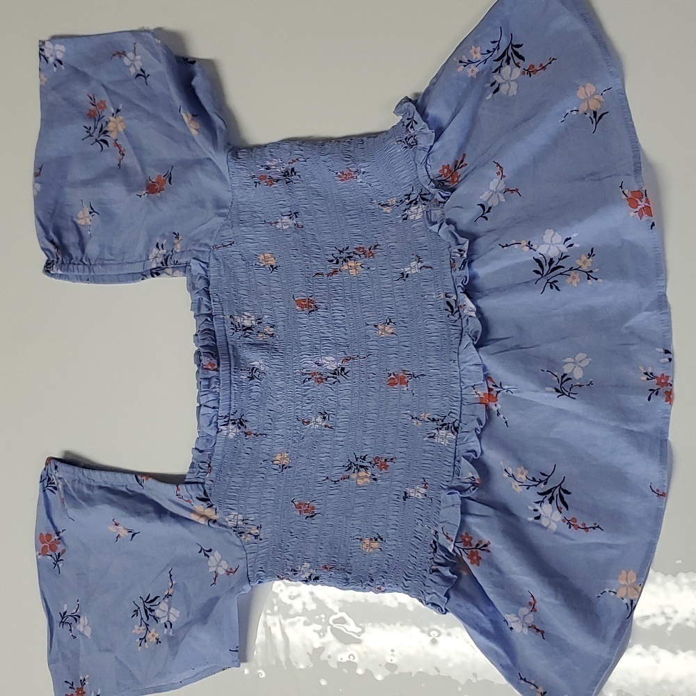 Madewell - Smocked Flutter-Sleeve Top in Aloha Floral - Picture 5 of 9